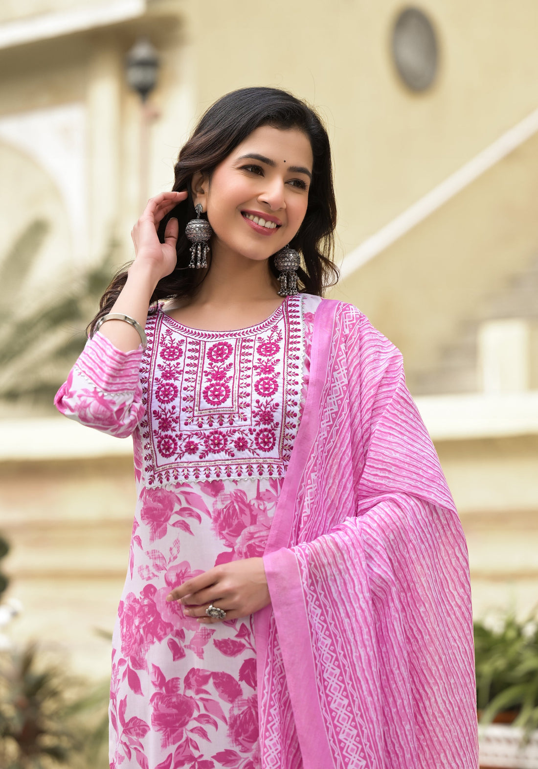 Ethnic Set Women Embroidered Straight Kurta and Pant set with Dupatta