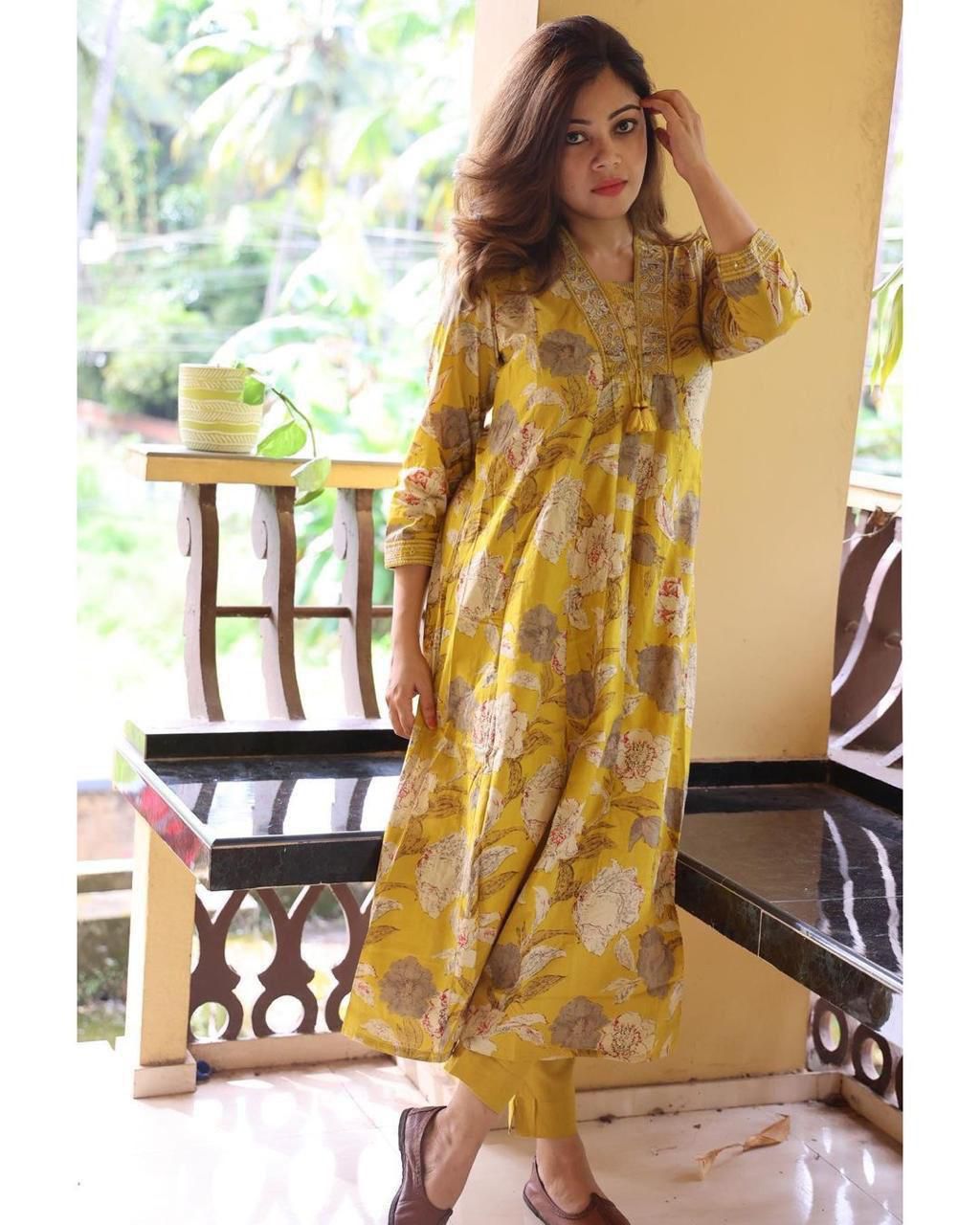 Fashionable Cotton Printed Neck Work Top With Bottom Yellow