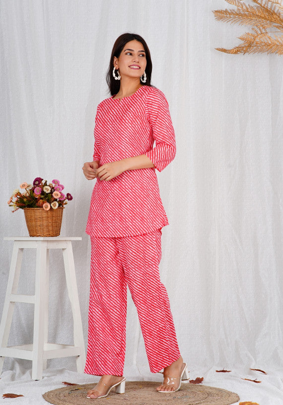 Women Comfortable Cotton Pink Leheriya Print Co-ords Set